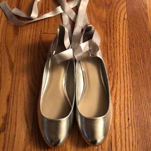 Aldo silver ballet style flats
